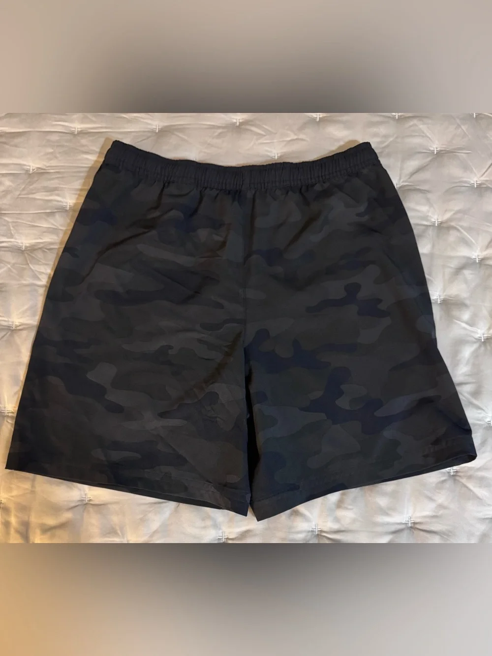NWOT Boys DSG Camo Athletic Shorts (L)